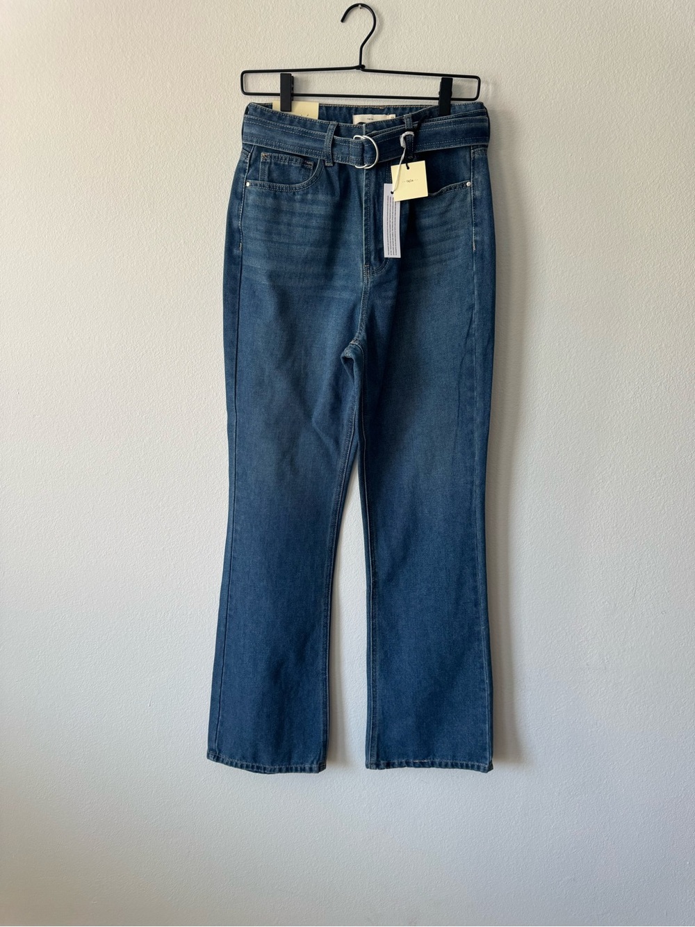 High-Rise Dark Wash high raise flare Jeans with Belt